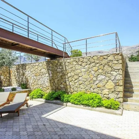 Villa Solis *